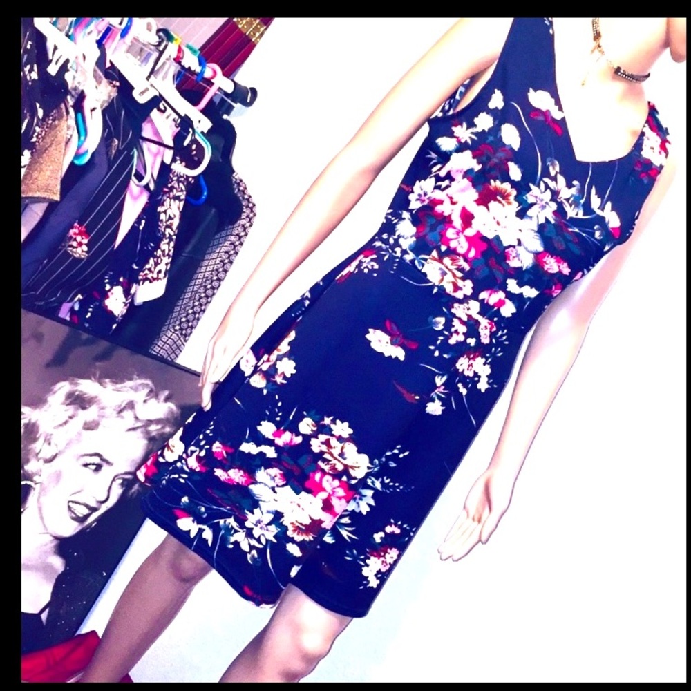 10170 floral dress size XL